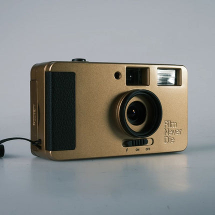 FILM NEVER DIE Nana 35mm Point & shot Kamera