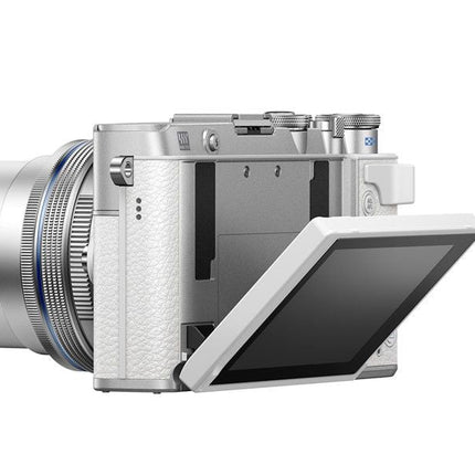OM System OM-D E-P7 Pancake Zoom Kit ( EZ-M14-42EZ ) weiß/silber