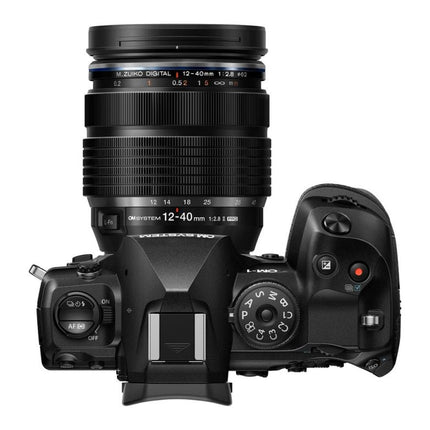 OM System OM1 Mark II + 12-40/2,8 PRO II Set