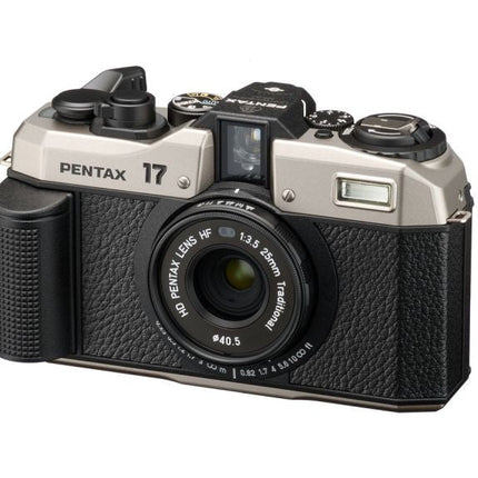 Pentax 17 Dark Silver (Halbformat)